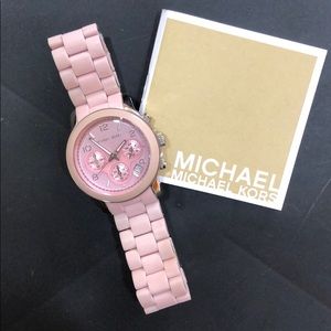 Michael Kors Woman’s Watch - Silver Hardware